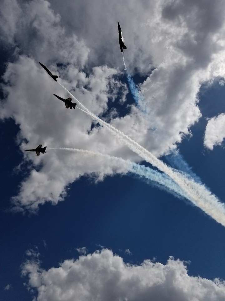 Blue Angel's Split Move