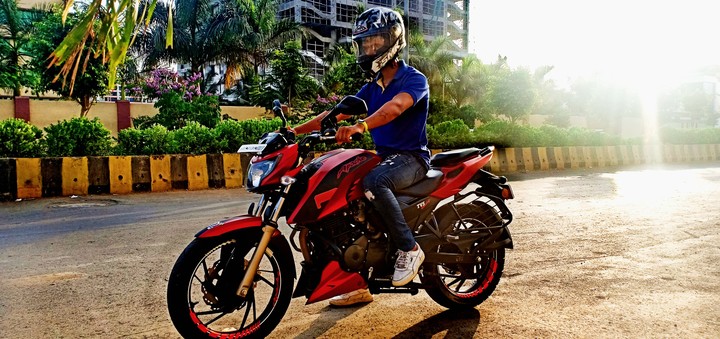 TVS Apache RTR 200