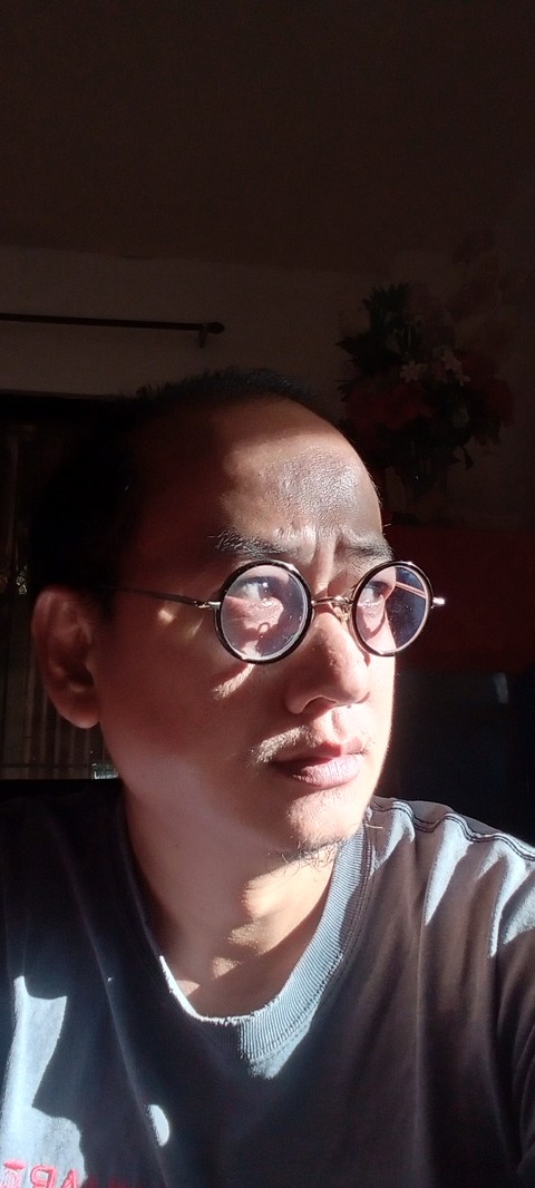 Ear, 嘴唇桌布