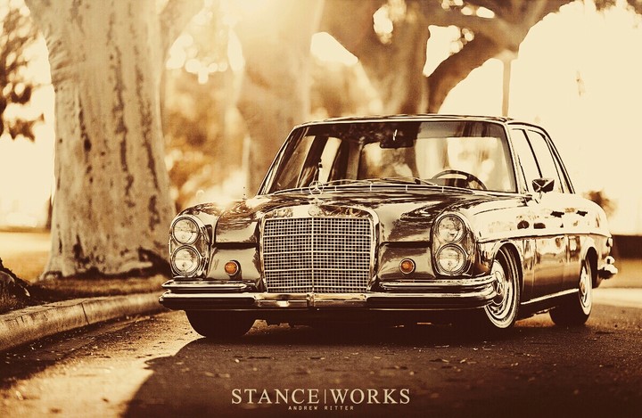 Mercedes benz w114