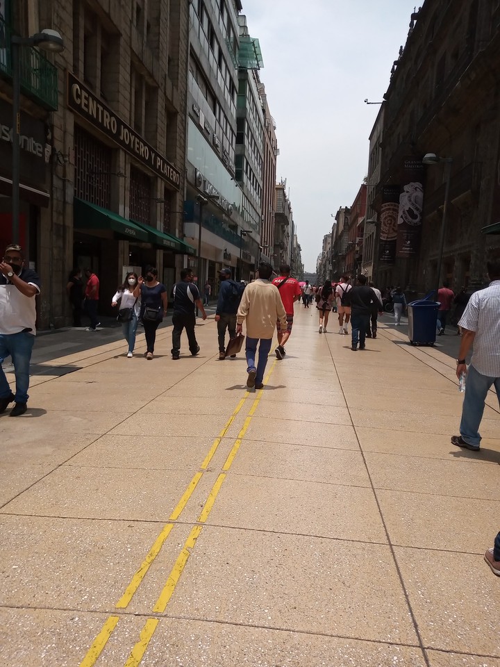 calle Madero Cd de México feliz día ☺️☺️☺️