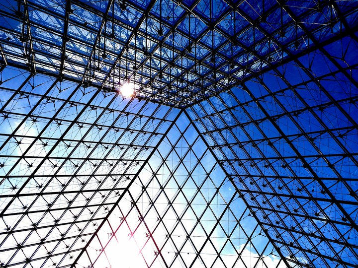Lovre Pyramid