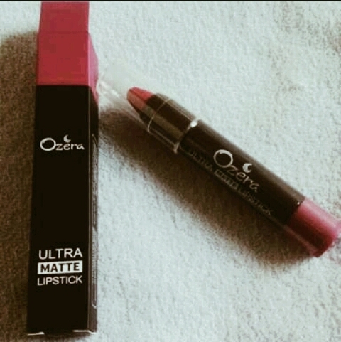 ultramatte lipstic