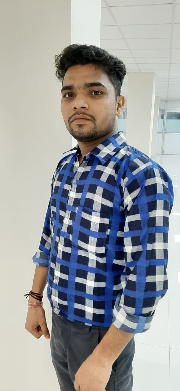 call.     me    ❤️??? WhatsApp 8840614868