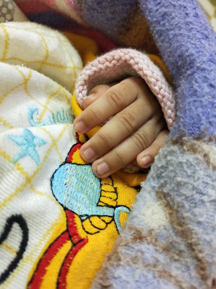 little fingers to explore the world.