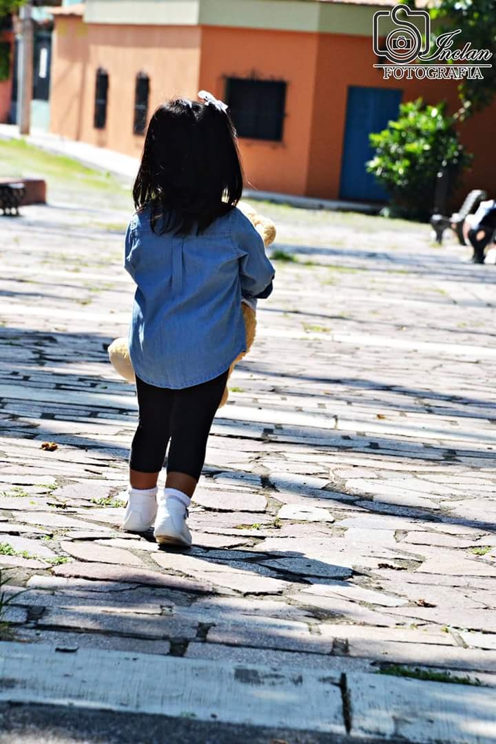 Sesión infantil de Niña