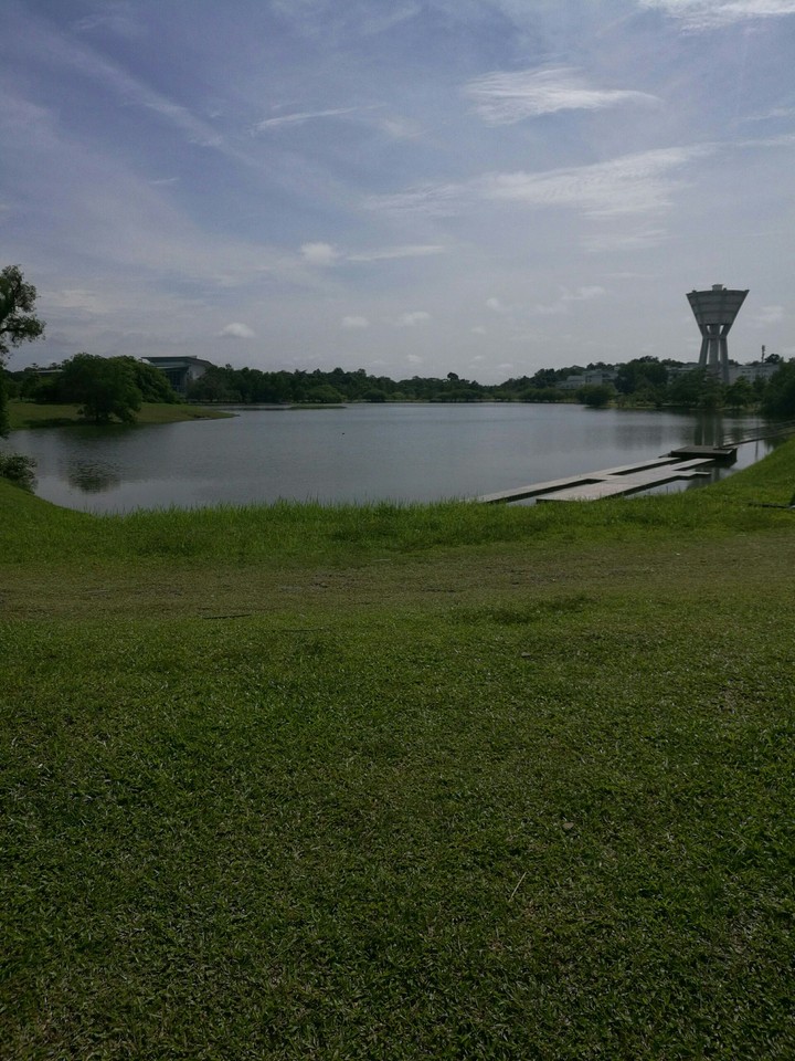 Unimas Lake