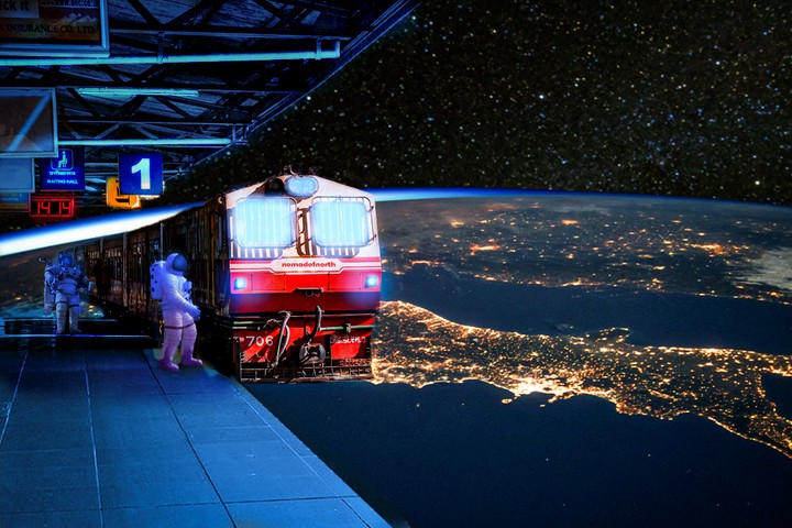 Space railway station