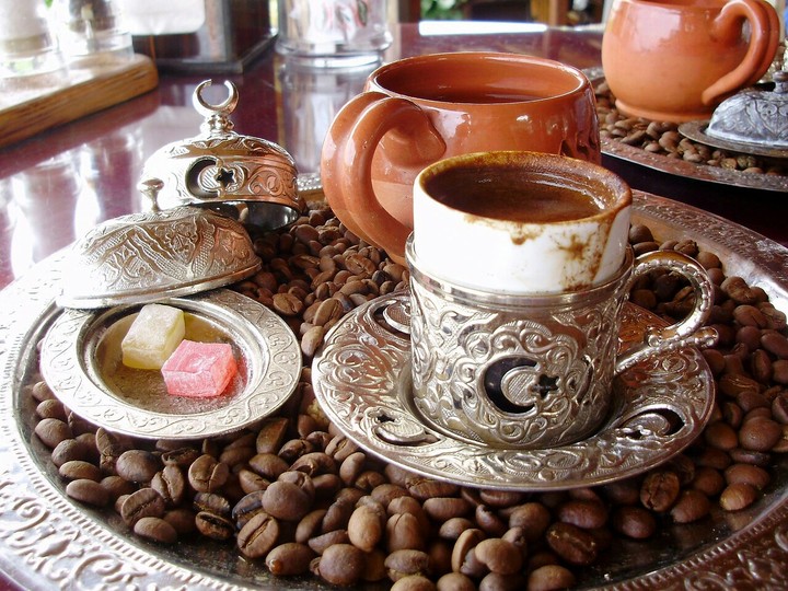 Aşk Ve Kahve