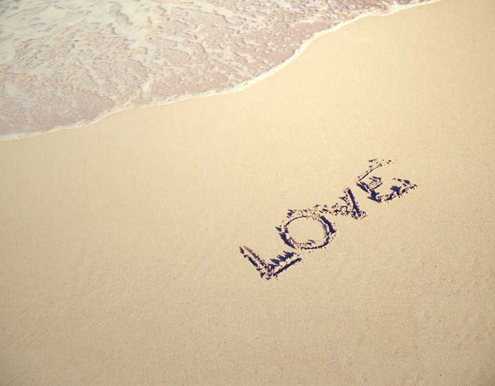Love at the beach