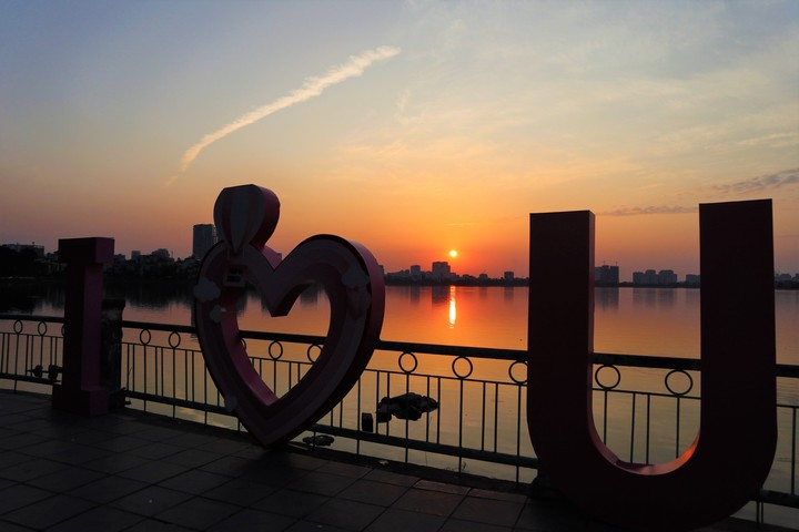 Sunset in love