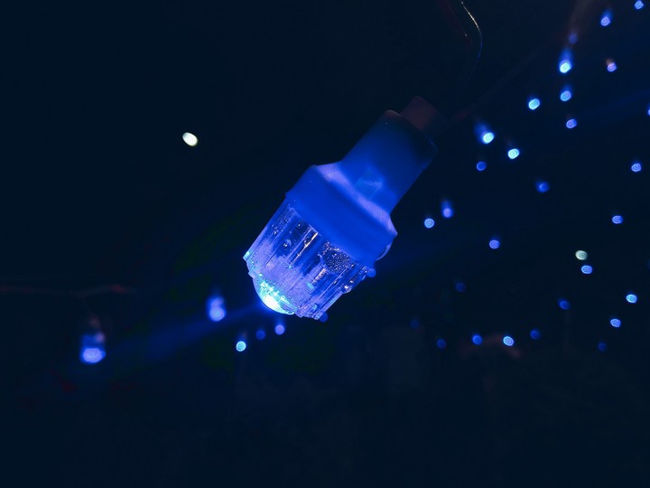 Light make the world look more gorgeous!!!