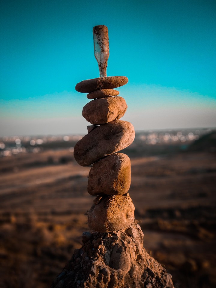 Stone stacking