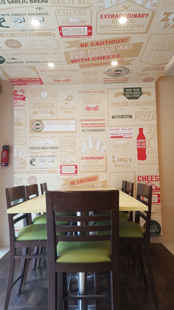 Dominos.
