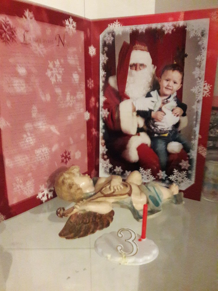 photo 2013 avec Marc et le père Noël de Carrefour le merlan