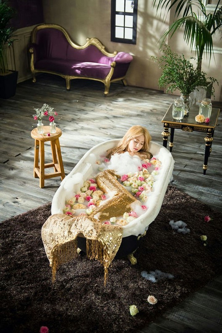 Juniel Sorry Music Video 욕조신
