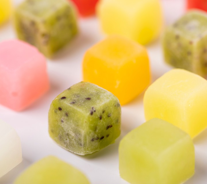 fruit kiwi