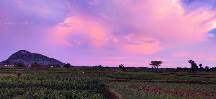 "beautiful sky and mounten