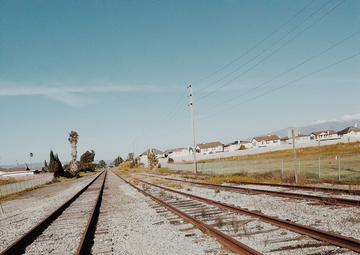 train tracks
