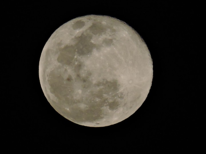 Full moon day