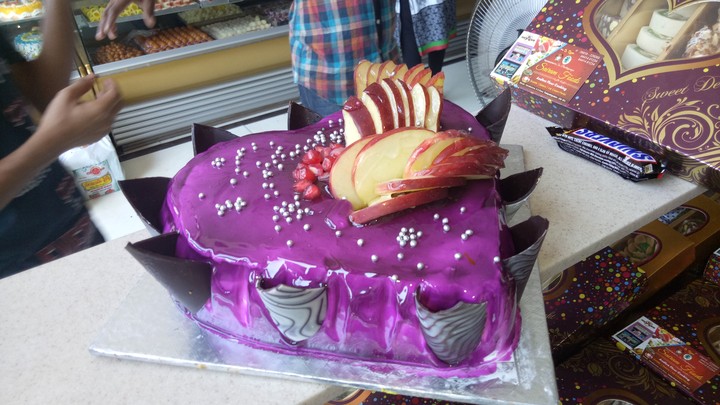 black currant cake