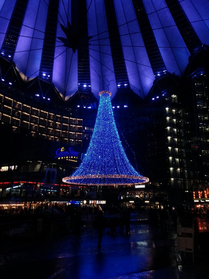 Berlin Sony Center 2017