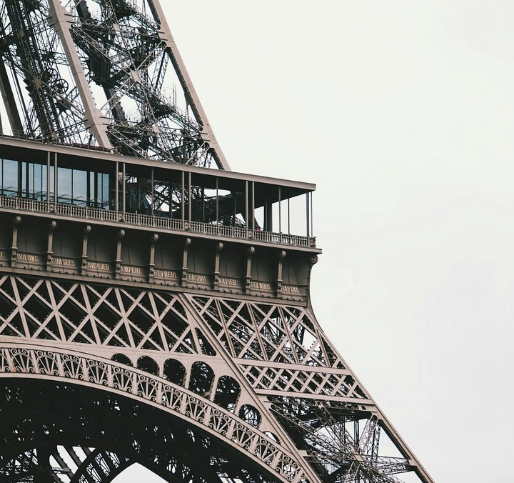 la Tour