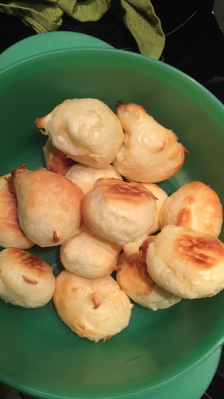 pão de queijo