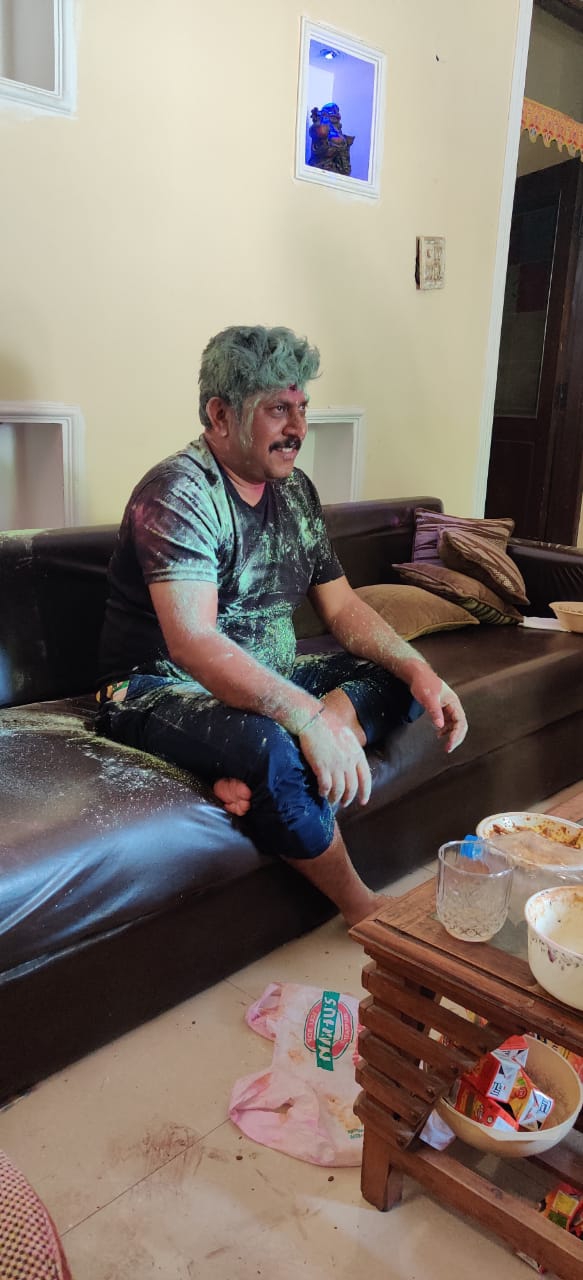 Holi mood
