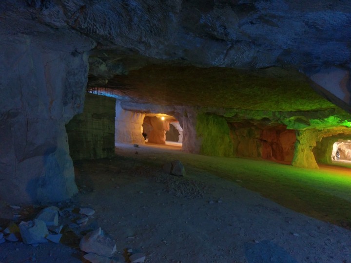 cave