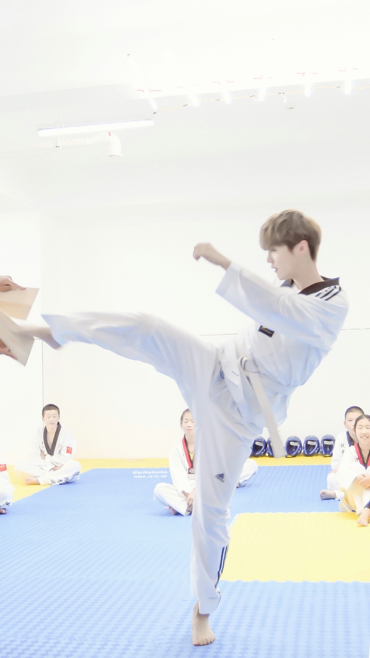 Fighting!