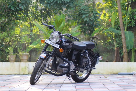 Royal Enfield Classic 350 Black