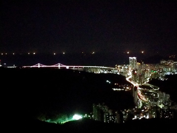 황령산봉수대 야경