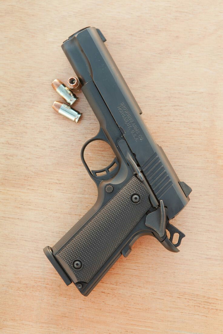gun