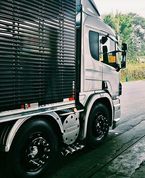 Truck