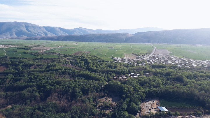 Hesar Village Gardens