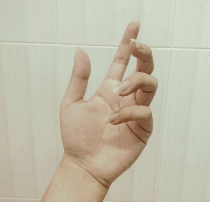 hs