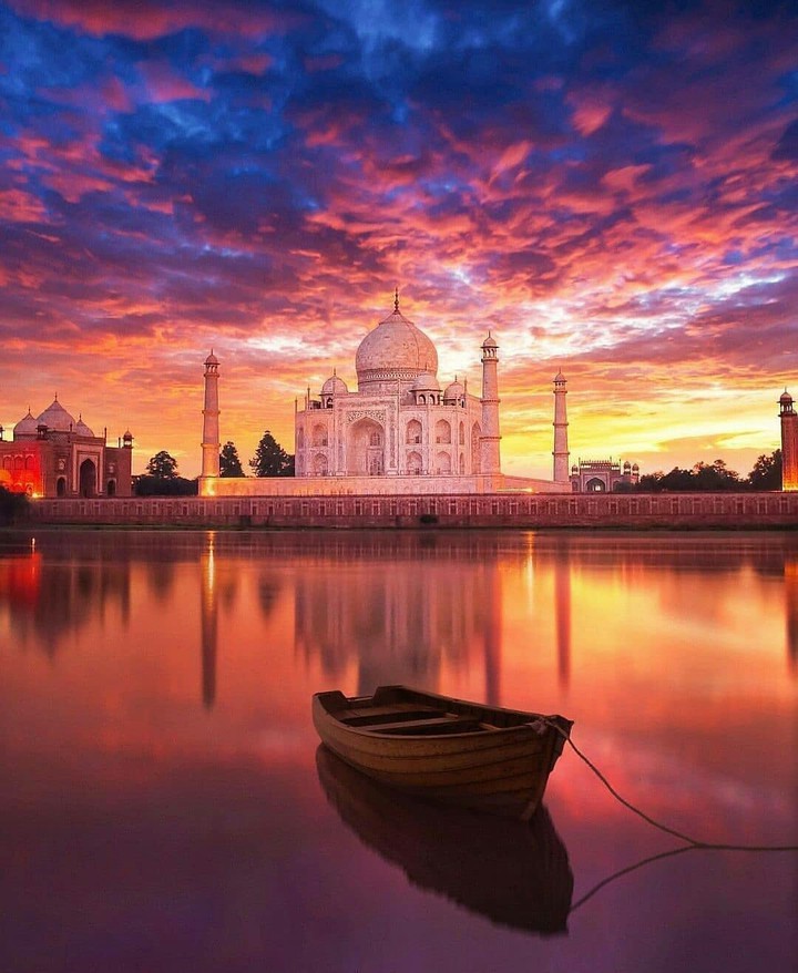 Wallpaper Of The Day ❤️