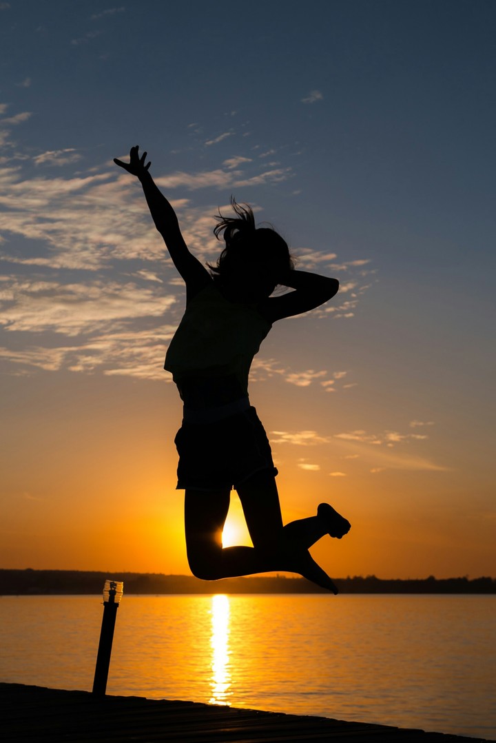jump,sunset...