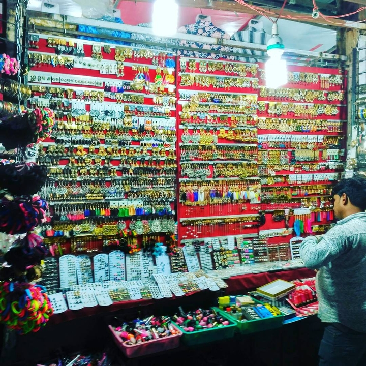 the open store