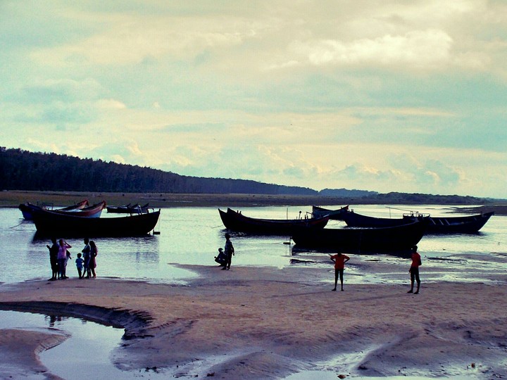 Near The Sea..... Boats...