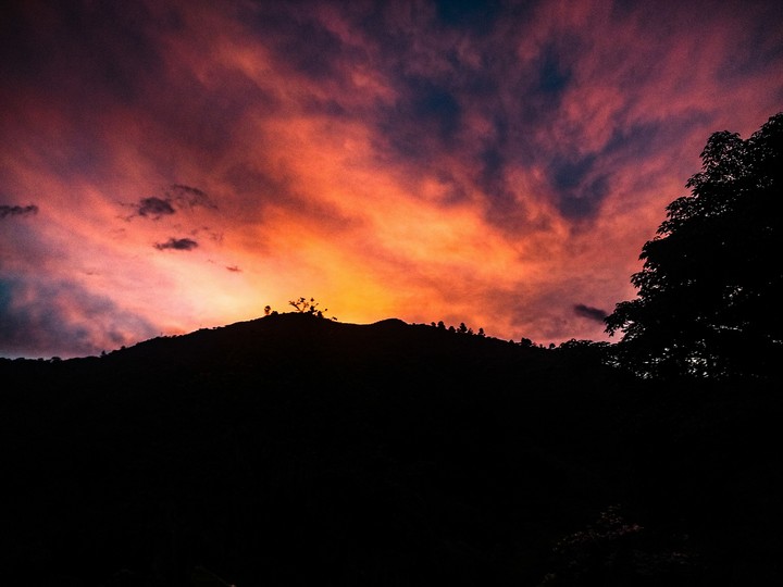 Tarde en la montaña