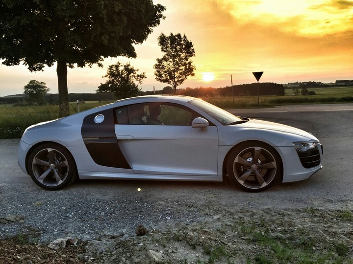 Audi R8
