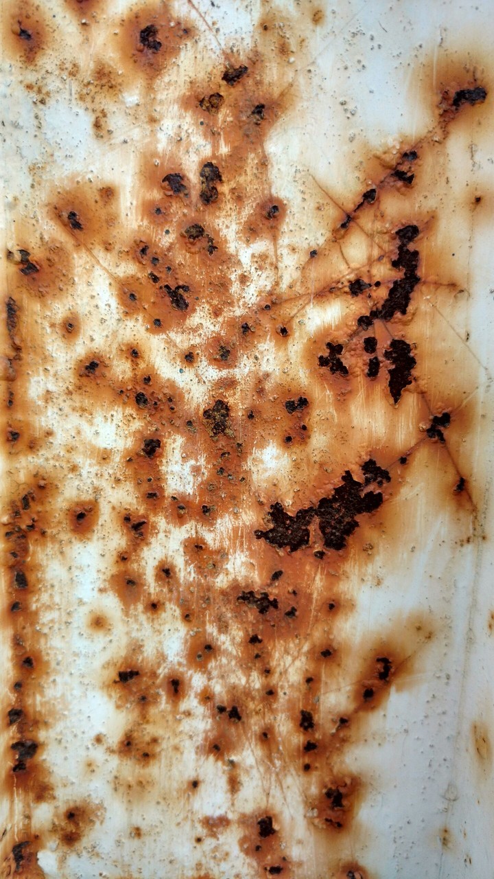 Red rusty