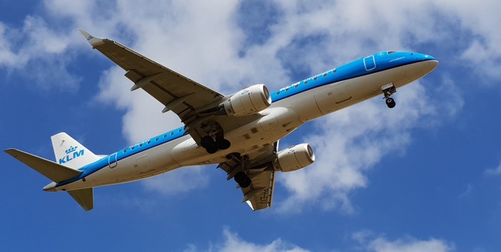 Aeroplane