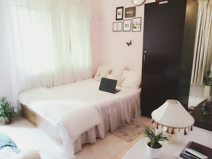 DIY Bedroom makeover