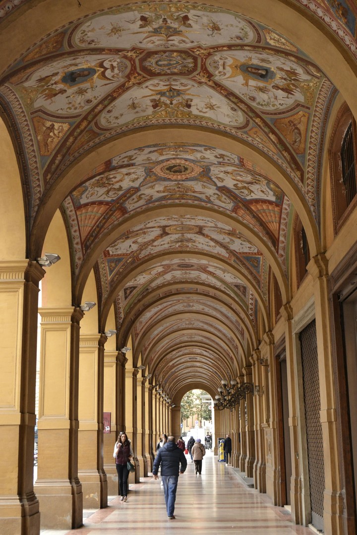 portici