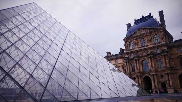 louvre 90/100