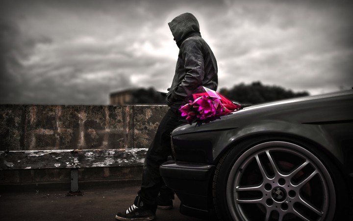 Romantic man waiting for the girl