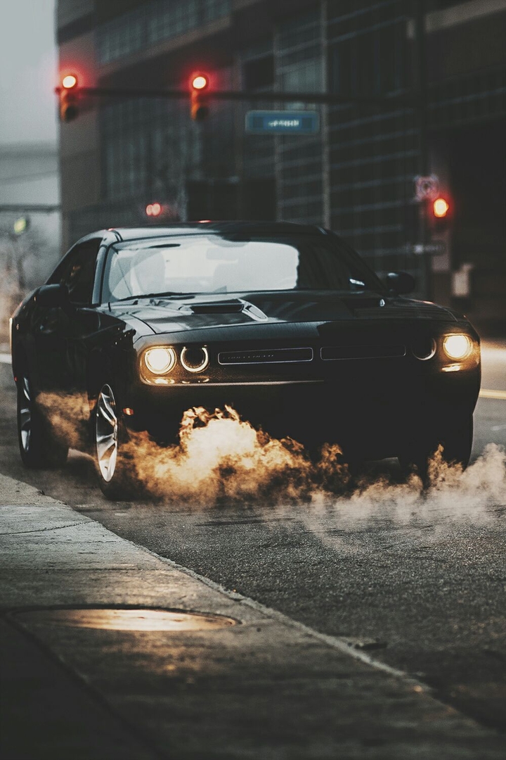 dodge challenger